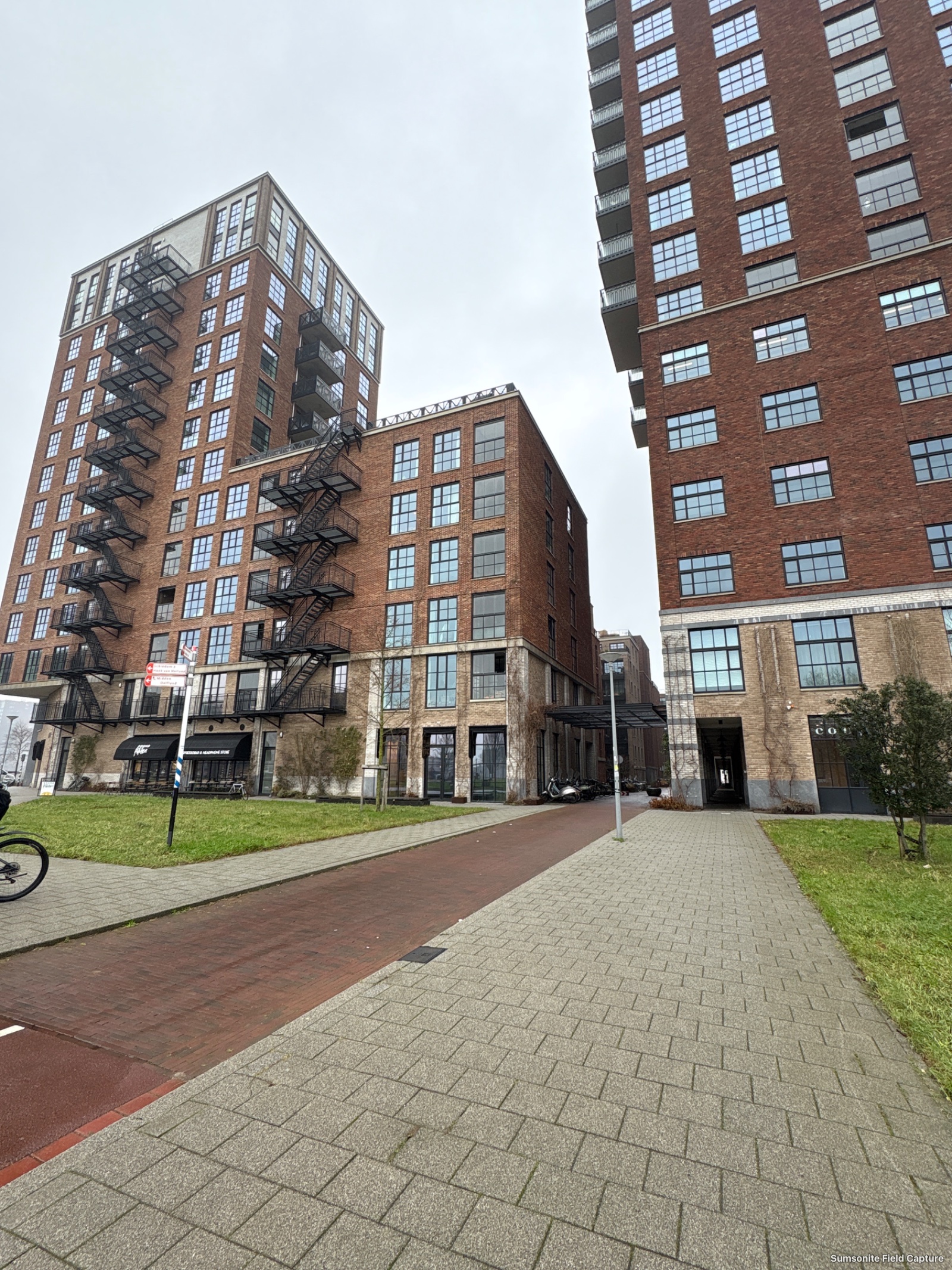 little_c_rotterdam_straat2.jpg